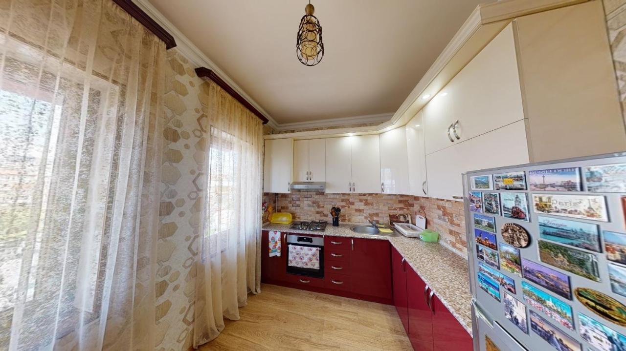 Yerevan City Center Apartment Esterno foto